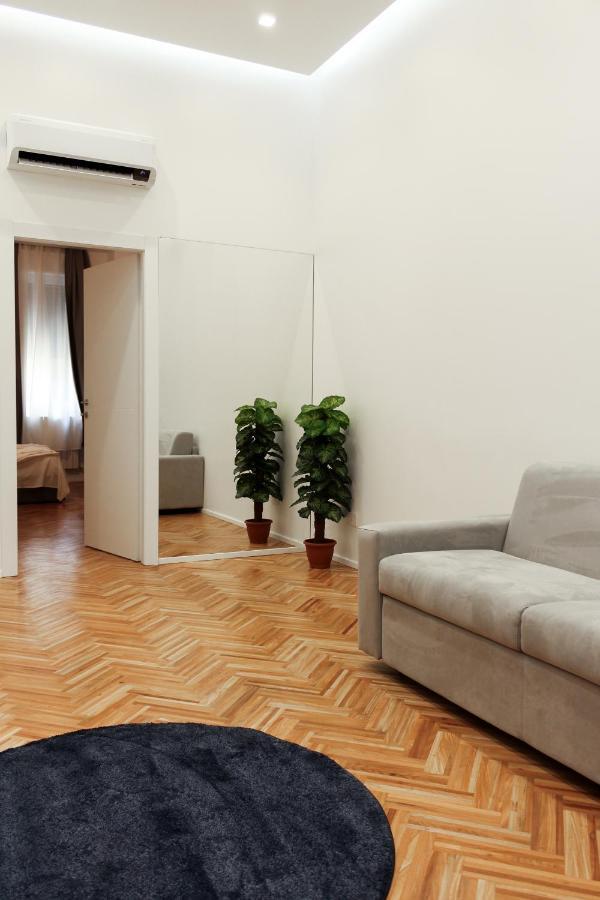 Attia Residence Wifi - Duomo In 10 Min ميلان المظهر الخارجي الصورة